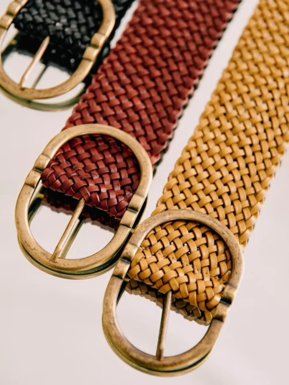 Sezane classic woven